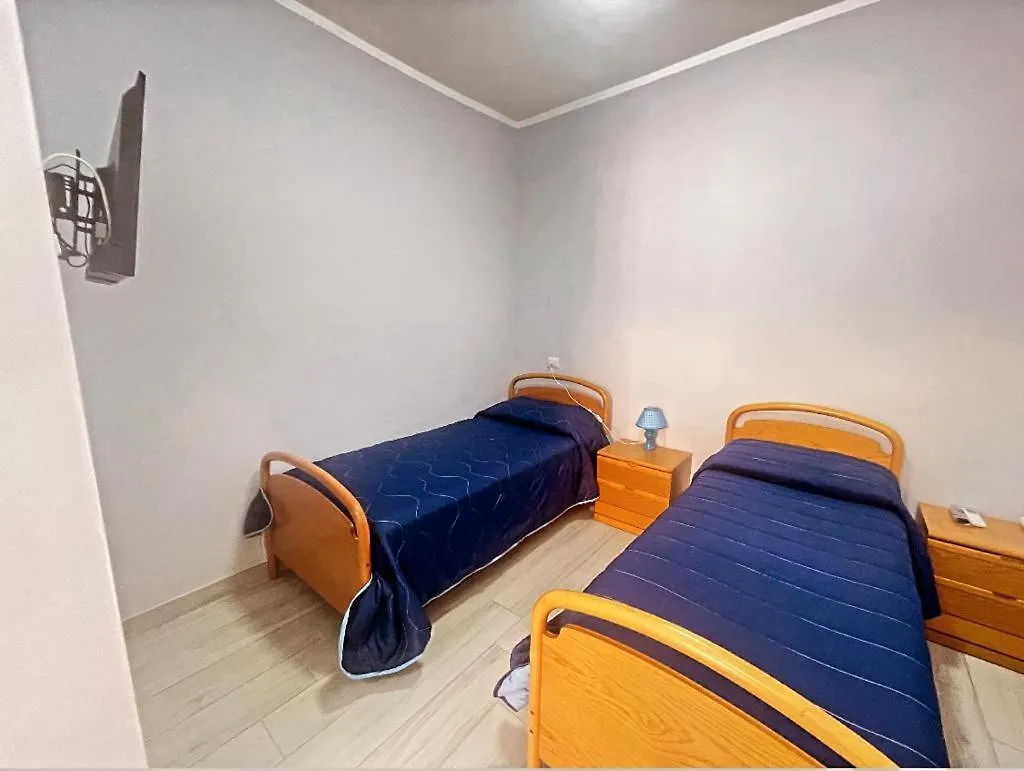 M&C Apartment Fiumicino Italy